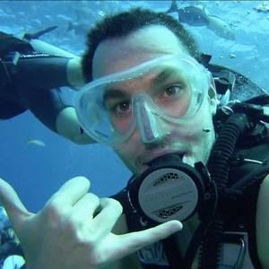 Meet your Posher, Christopher